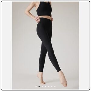 BNWT Athleta Keys Transcend Tights Black M